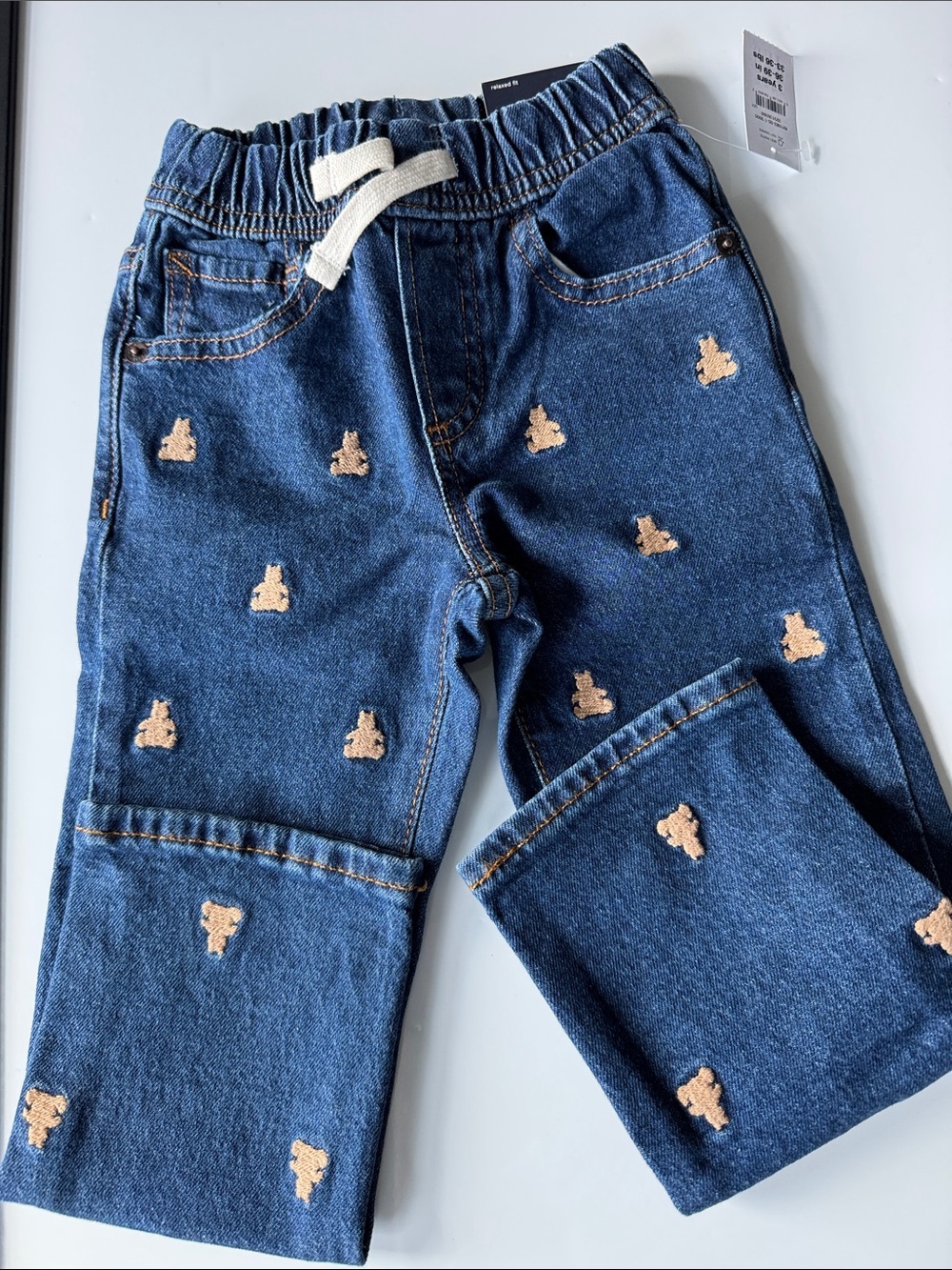 NWT! Gap Dark Blue Bear Embroidered Denim Pants. size: 3T